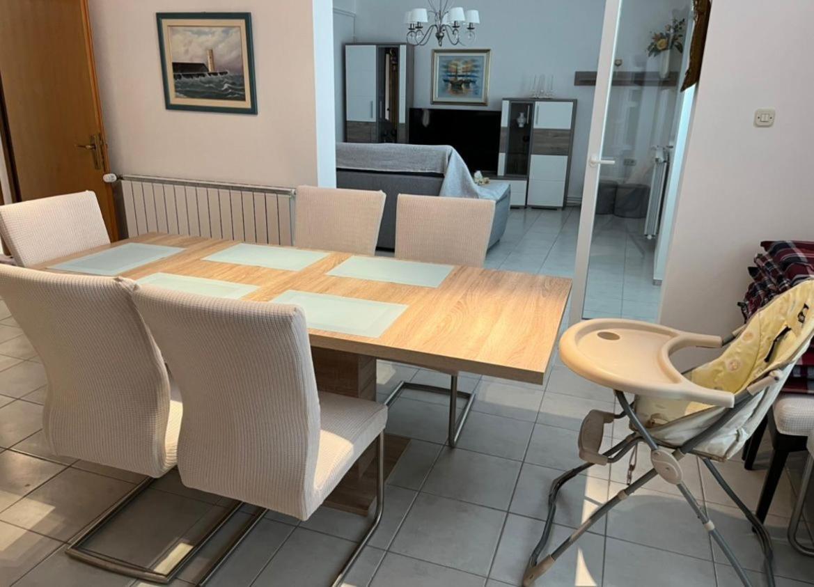 Apartments Lili Senj  Zewnętrze zdjęcie